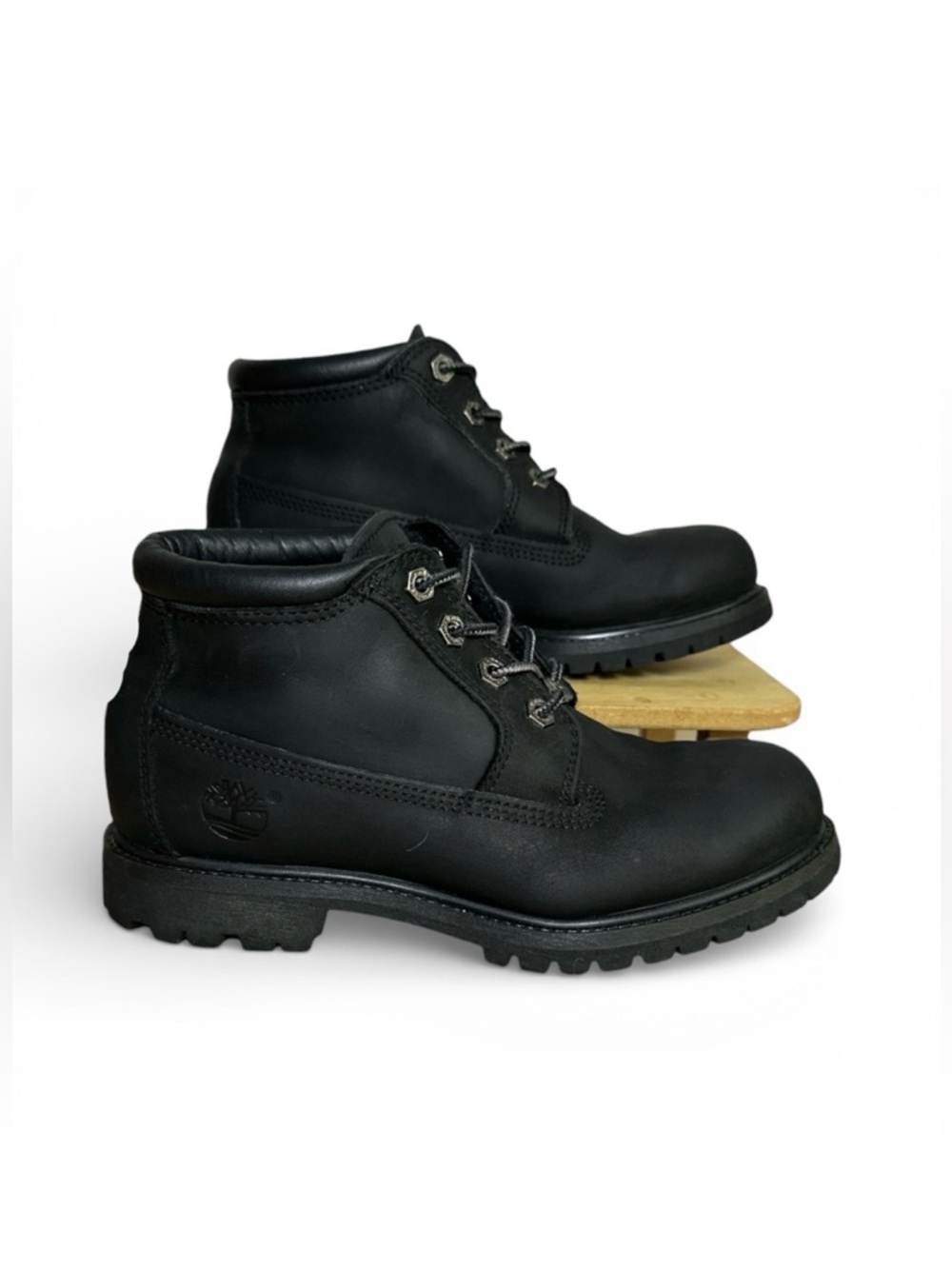 Timberland Black Nubuck Leather Ankle Boots Waterproof Hiking Gorpcore Womens 7M
